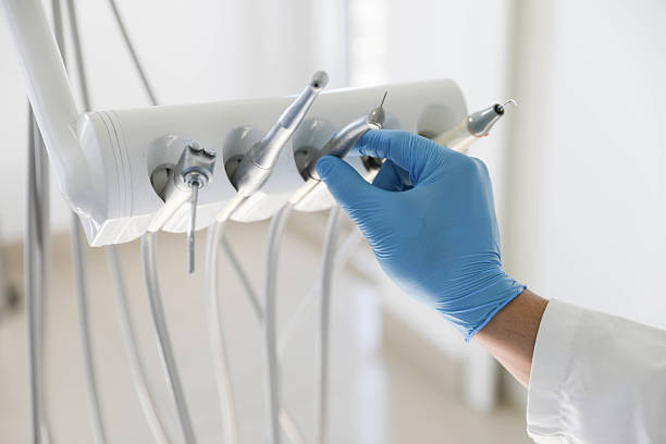 Professional Teeth Whitening technician working in Eastwood, LA